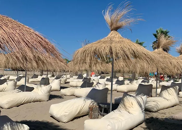 Gjiri I Lalezit, Saliu Apartamento Fushe-Drac